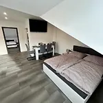 Za Vodou بيت ضيافة Liptovský Ján