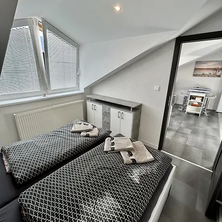 Za Vodou 招待所 Liptovský Ján